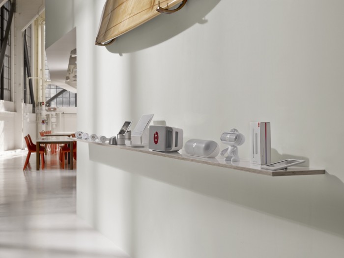 外企辦公室工業(yè)風格裝修設計效果-第4張圖片-上海古都建筑設計集團