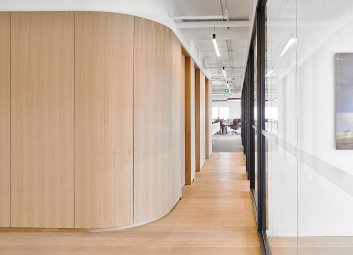 徐匯金融風(fēng)投公司辦公室裝修設(shè)計案例-第5張圖片-上海古都建筑設(shè)計集團(tuán)