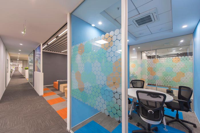 徐匯區(qū)160平服裝貿(mào)易辦公室裝修設計-第4張圖片-上海古都建筑設計集團 徐匯區(qū)160平服裝貿(mào)易辦公室裝修設計-第4張圖片-上海古都建筑設計集團