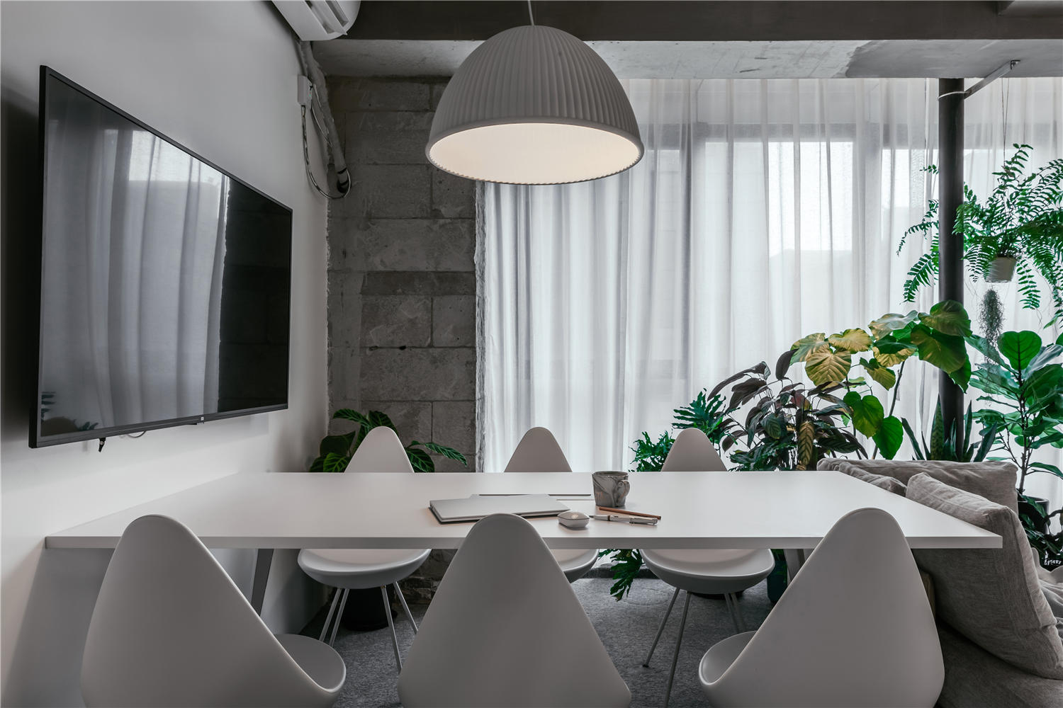 閔行區(qū)30平小型公司辦公室裝修設計-第2張圖片-上海古都建筑設計集團 閔行區(qū)30平小型公司辦公室裝修設計-第2張圖片-上海古都建筑設計集團