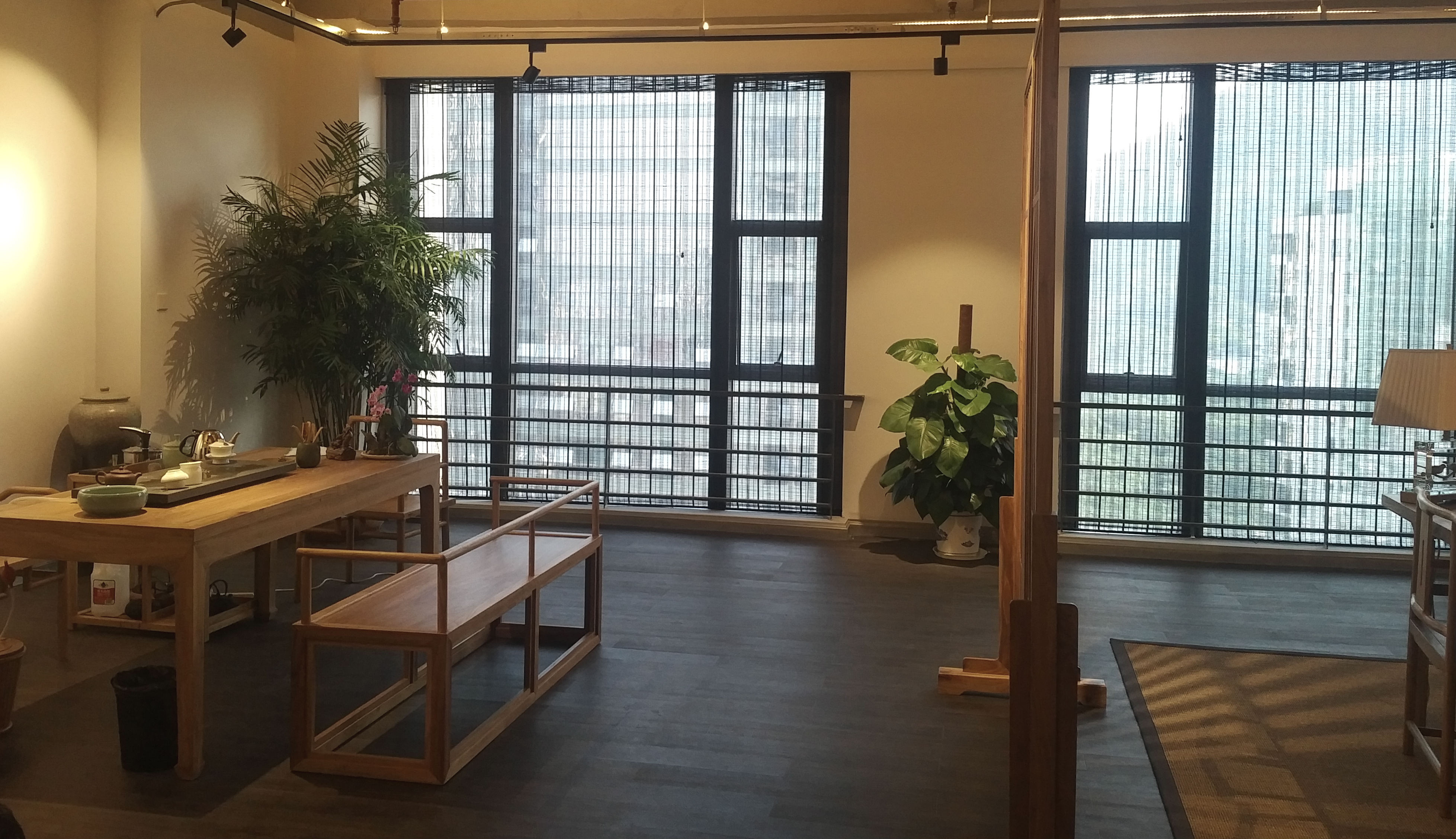 閔行區(qū)中式復古辦公室裝修設計-第2張圖片-上海古都建筑設計集團 閔行區(qū)中式復古辦公室裝修設計-第2張圖片-上海古都建筑設計集團