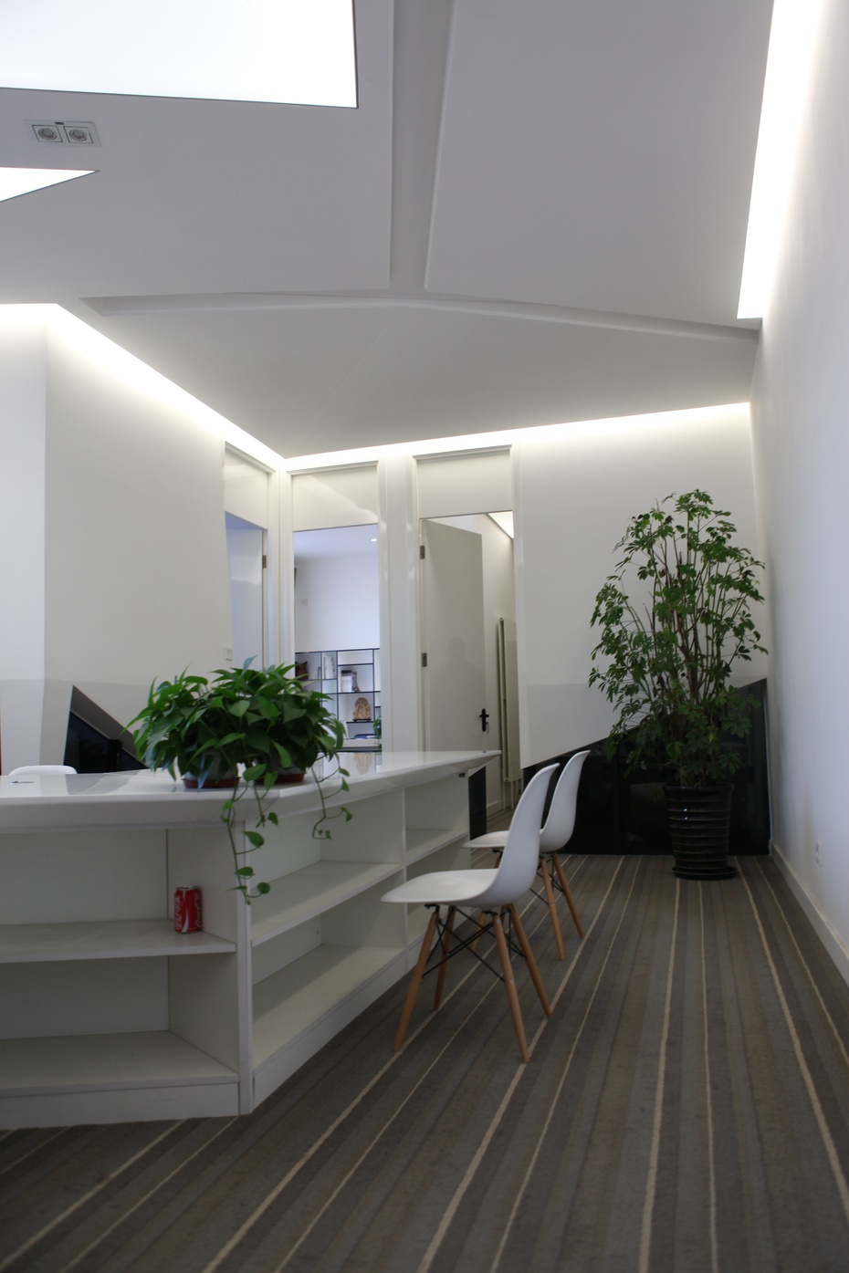 長寧區(qū)小型簡約辦公室裝修設(shè)計(jì)-第3張圖片-上海古都建筑設(shè)計(jì)集團(tuán) 長寧區(qū)小型簡約辦公室裝修設(shè)計(jì)-第3張圖片-上海古都建筑設(shè)計(jì)集團(tuán)