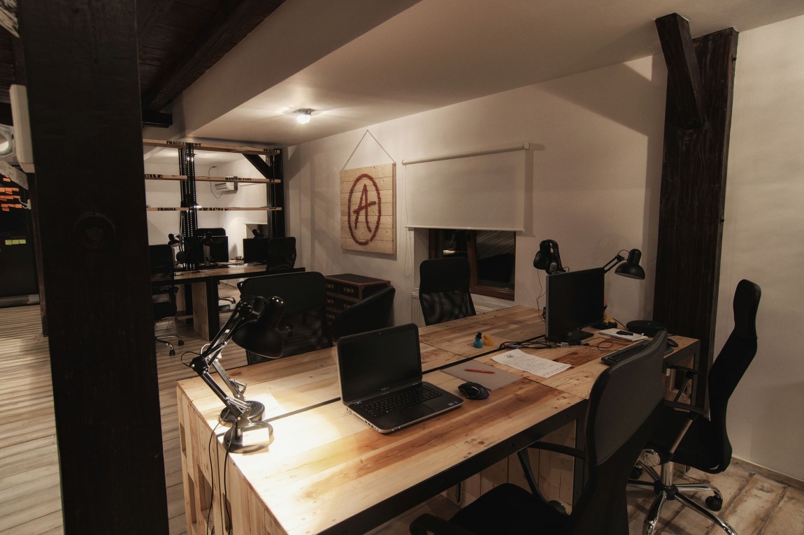 奉賢區(qū)原木辦公室裝修設(shè)計-第11張圖片-上海古都建筑設(shè)計集團(tuán)