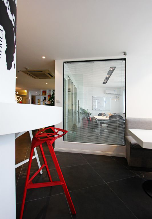 長(zhǎng)寧區(qū)簡(jiǎn)約風(fēng)格辦公室裝修設(shè)計(jì)-第2張圖片-上海古都建筑設(shè)計(jì)集團(tuán) 長(zhǎng)寧區(qū)簡(jiǎn)約風(fēng)格辦公室裝修設(shè)計(jì)-第2張圖片-上海古都建筑設(shè)計(jì)集團(tuán)