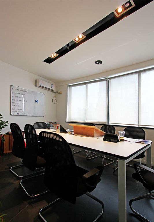 長(zhǎng)寧區(qū)簡(jiǎn)約風(fēng)格辦公室裝修設(shè)計(jì)-第5張圖片-上海古都建筑設(shè)計(jì)集團(tuán) 長(zhǎng)寧區(qū)簡(jiǎn)約風(fēng)格辦公室裝修設(shè)計(jì)-第5張圖片-上海古都建筑設(shè)計(jì)集團(tuán)