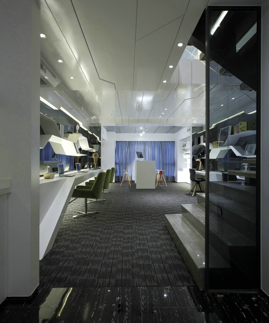 虹橋50平復(fù)式辦公室裝修設(shè)計-第3張圖片-上海古都建筑設(shè)計集團 虹橋50平復(fù)式辦公室裝修設(shè)計-第3張圖片-上海古都建筑設(shè)計集團