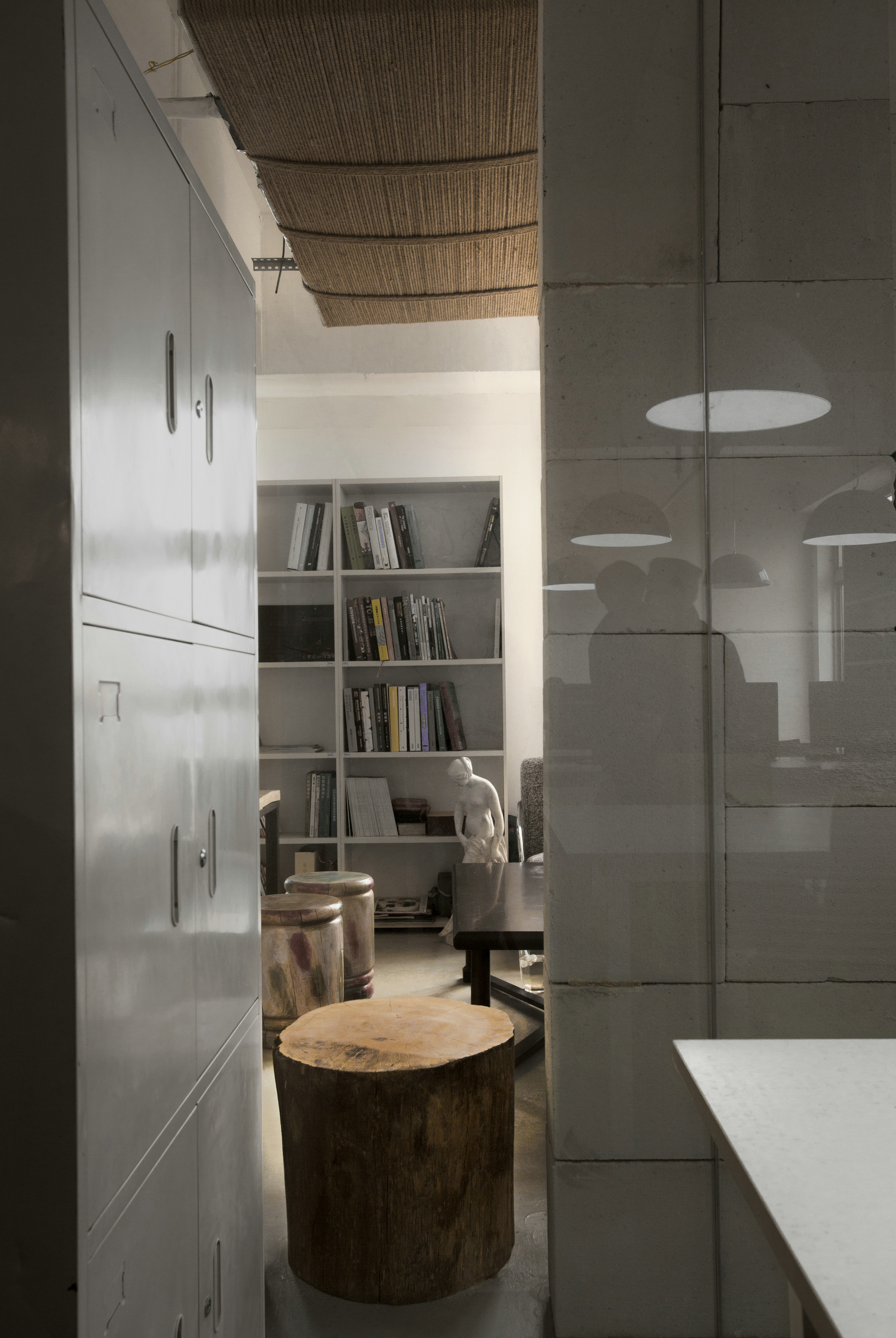 上海辦公室裝修鏡面對稱設計-第4張圖片-上海古都建筑設計集團 上海辦公室裝修鏡面對稱設計-第4張圖片-上海古都建筑設計集團