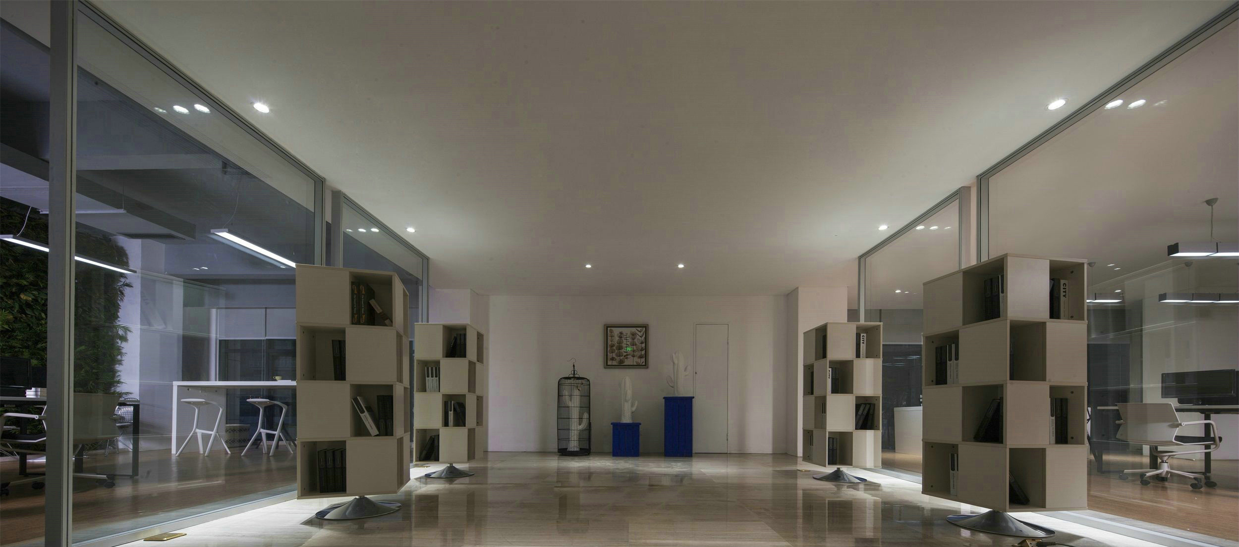 上?，F(xiàn)代時尚風格辦公室裝修設(shè)計-第2張圖片-上海古都建筑設(shè)計集團