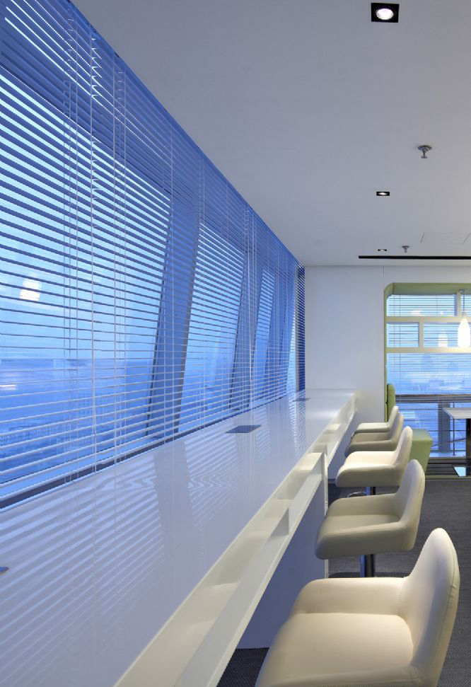 上海商務(wù)中心辦公室裝修設(shè)計(jì)-第3張圖片-上海古都建筑設(shè)計(jì)集團(tuán) 上海商務(wù)中心辦公室裝修設(shè)計(jì)-第3張圖片-上海古都建筑設(shè)計(jì)集團(tuán)