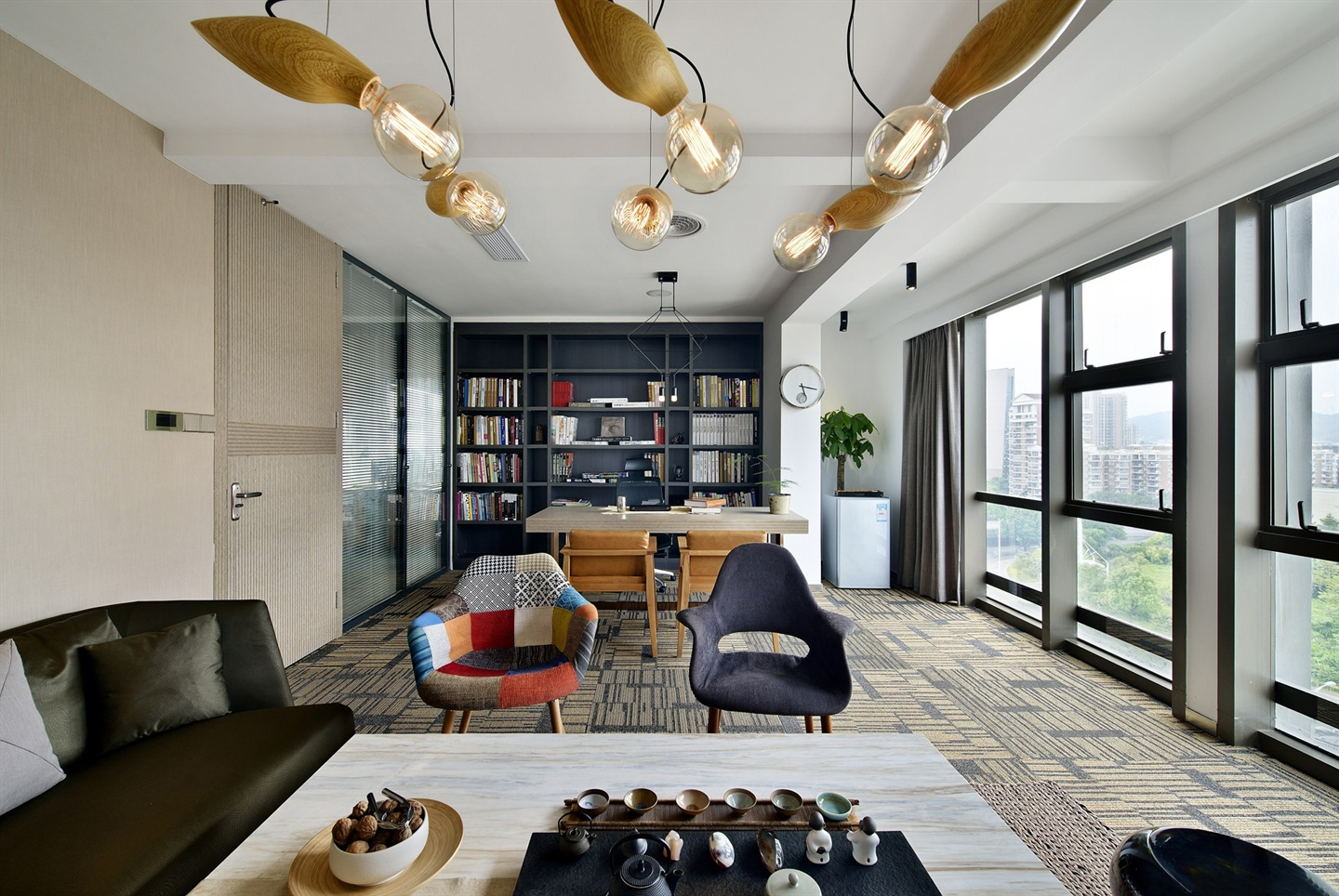 虹口區(qū)混搭風格辦公室裝修設計-第2張圖片-上海古都建筑設計集團