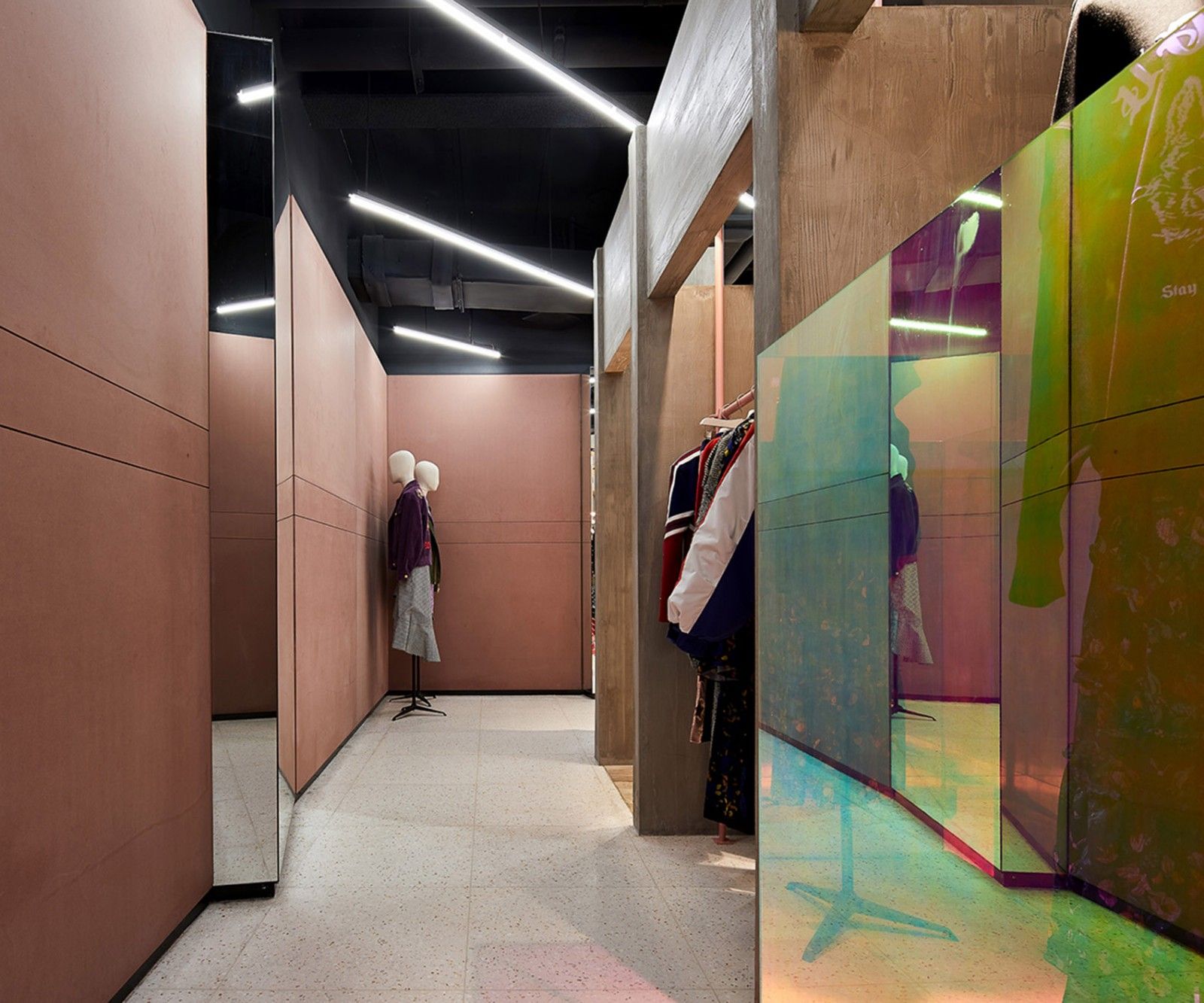 時尚女裝店裝修設(shè)計-第3張圖片-上海古都建筑設(shè)計集團 時尚女裝店裝修設(shè)計-第3張圖片-上海古都建筑設(shè)計集團