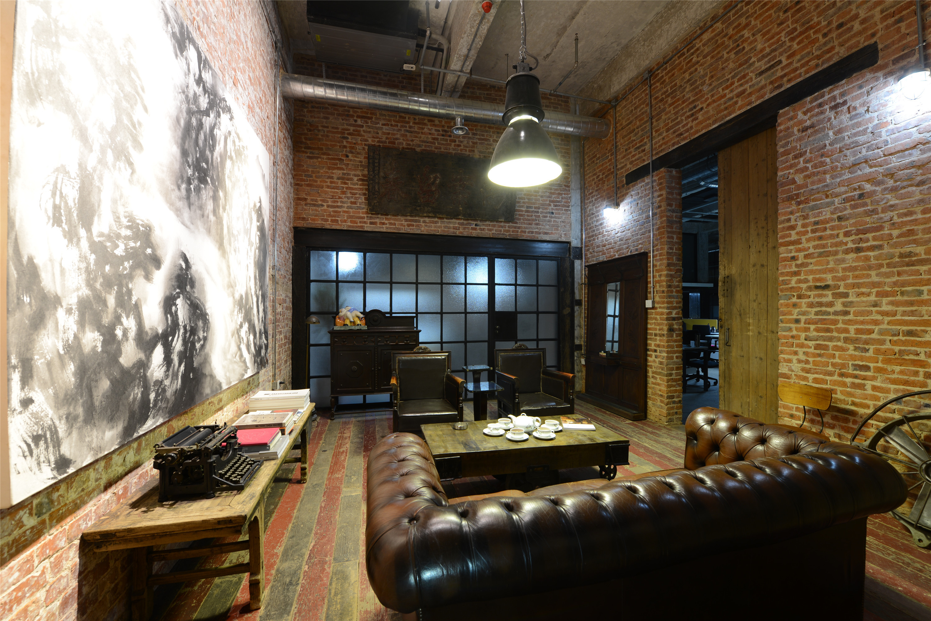 青浦區(qū)工業(yè)風(fēng)開闊辦公室裝修設(shè)計(jì)-第6張圖片-上海古都建筑設(shè)計(jì)集團(tuán) 青浦區(qū)工業(yè)風(fēng)開闊辦公室裝修設(shè)計(jì)-第6張圖片-上海古都建筑設(shè)計(jì)集團(tuán)