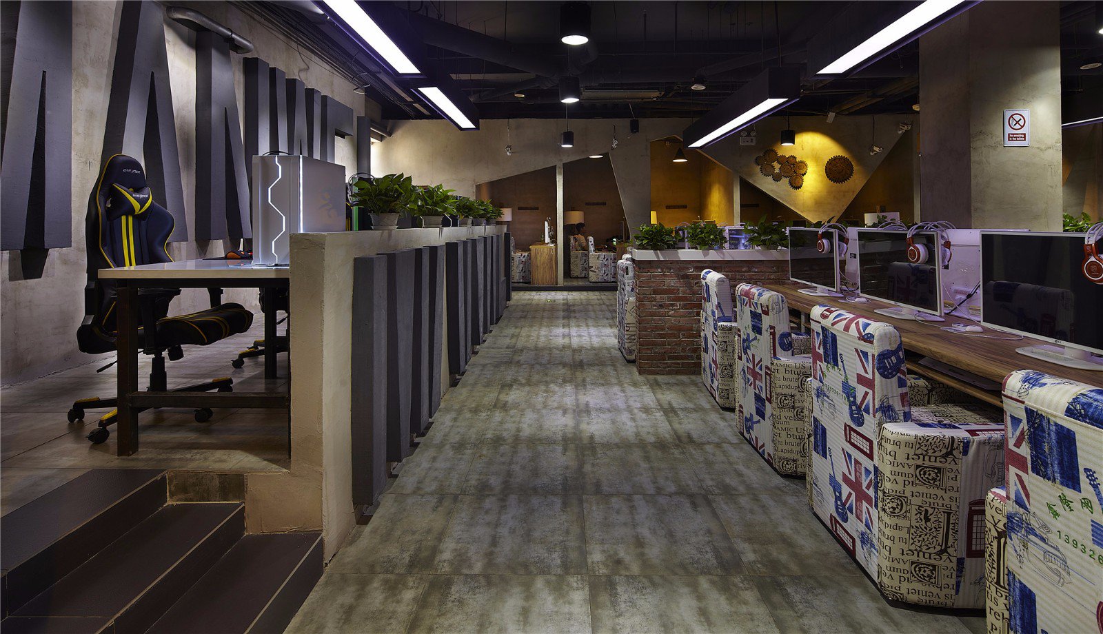 復(fù)古工業(yè)風(fēng)網(wǎng)吧裝修設(shè)計-第4張圖片-上海古都建筑設(shè)計集團(tuán) 復(fù)古工業(yè)風(fēng)網(wǎng)吧裝修設(shè)計-第4張圖片-上海古都建筑設(shè)計集團(tuán)