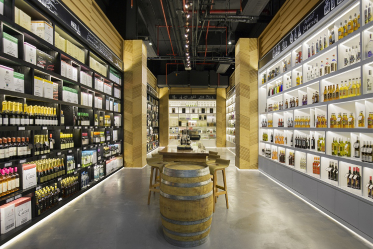 時尚簡約煙酒莊裝修設(shè)計-第5張圖片-上海古都建筑設(shè)計集團(tuán)