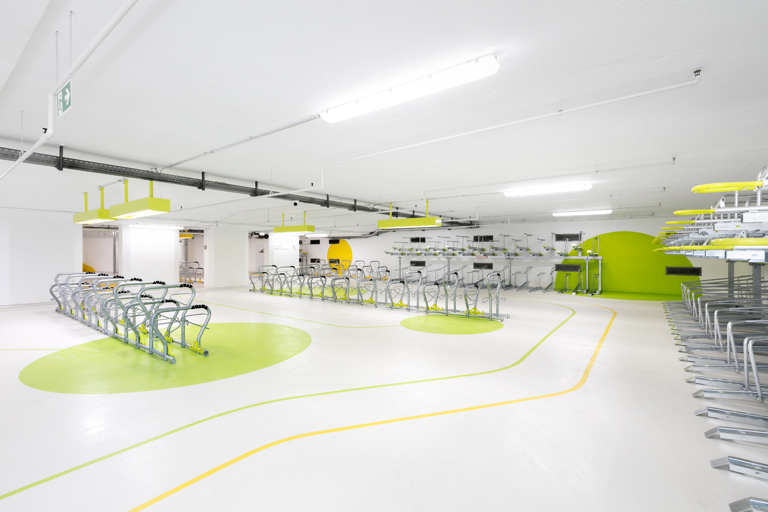 現(xiàn)代簡約自行車停車場裝修設計-第2張圖片-上海古都建筑設計集團 現(xiàn)代簡約自行車停車場裝修設計-第2張圖片-上海古都建筑設計集團