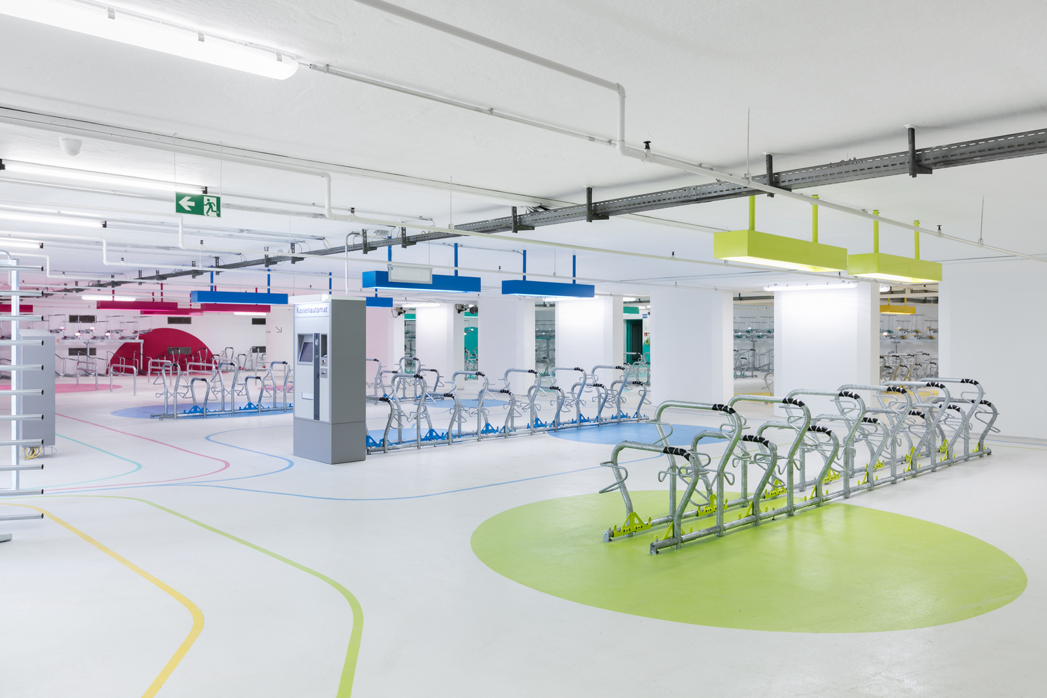 現(xiàn)代簡約自行車停車場裝修設計-第5張圖片-上海古都建筑設計集團 現(xiàn)代簡約自行車停車場裝修設計-第5張圖片-上海古都建筑設計集團